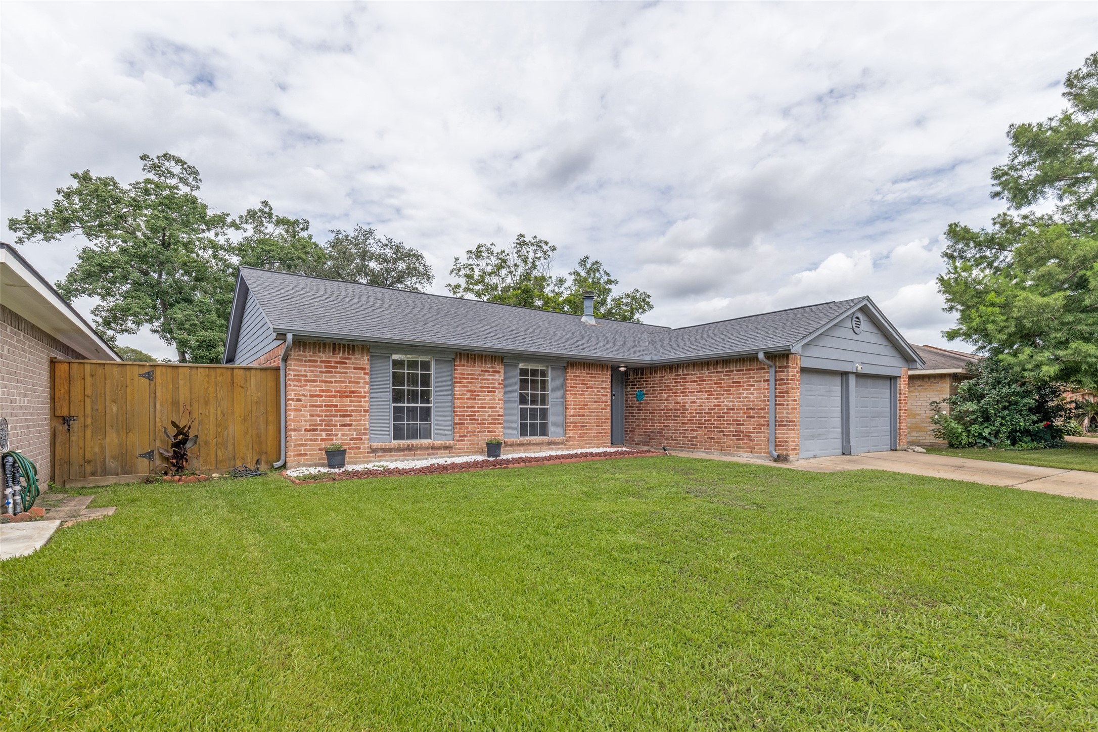 7307 Sunlight Lane Houston, TX 77095 - Photo 3 of 25