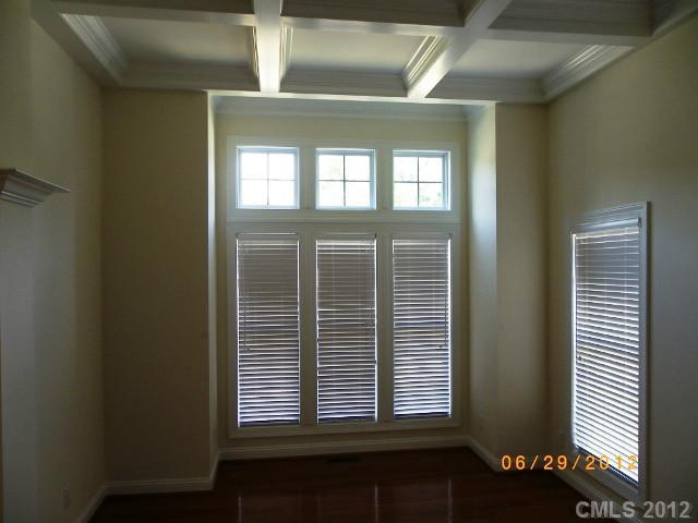 16900 Turtle Point Road Charlotte, NC 28278 - Photo 3 of 16 Gallery Image 3