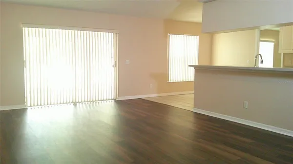 $2,400 | 9724 Mary Robin Drive, Riverview, FL 33569