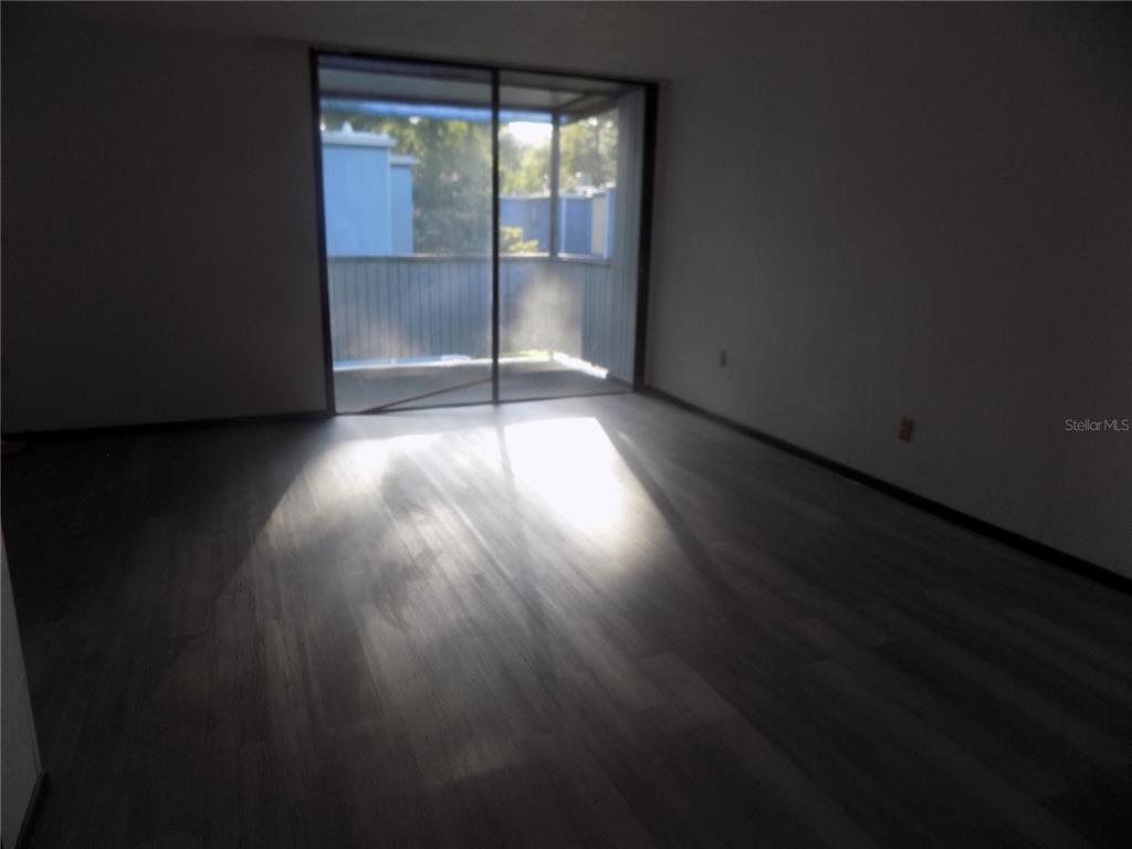 613 Southwest 75th Street, Unit 101 Gainesville, FL 32607 - Photo 5 of 27