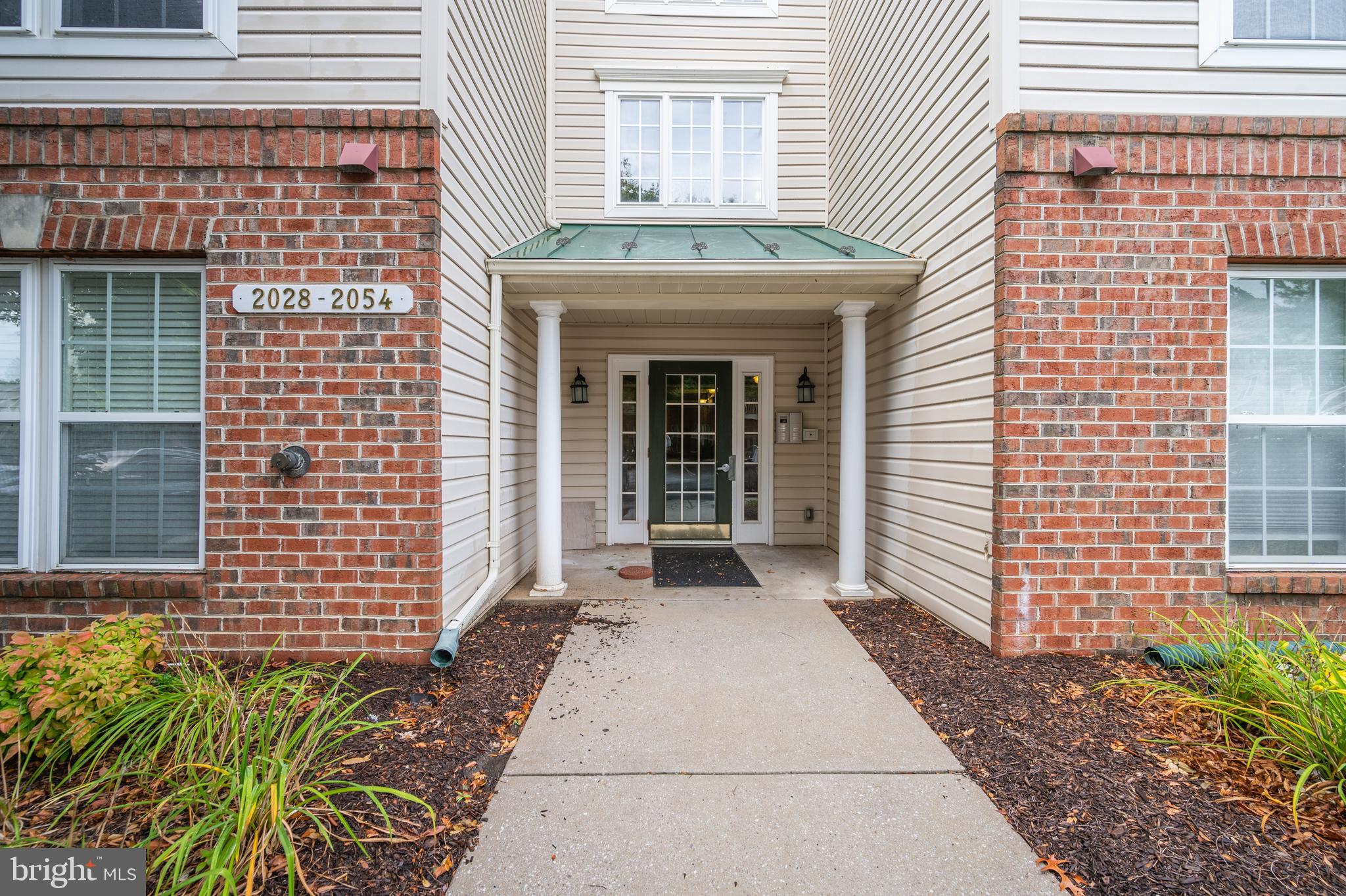 2046 Hunting Ridge Drive Owings Mills, MD 21117 - Photo 2 of 38