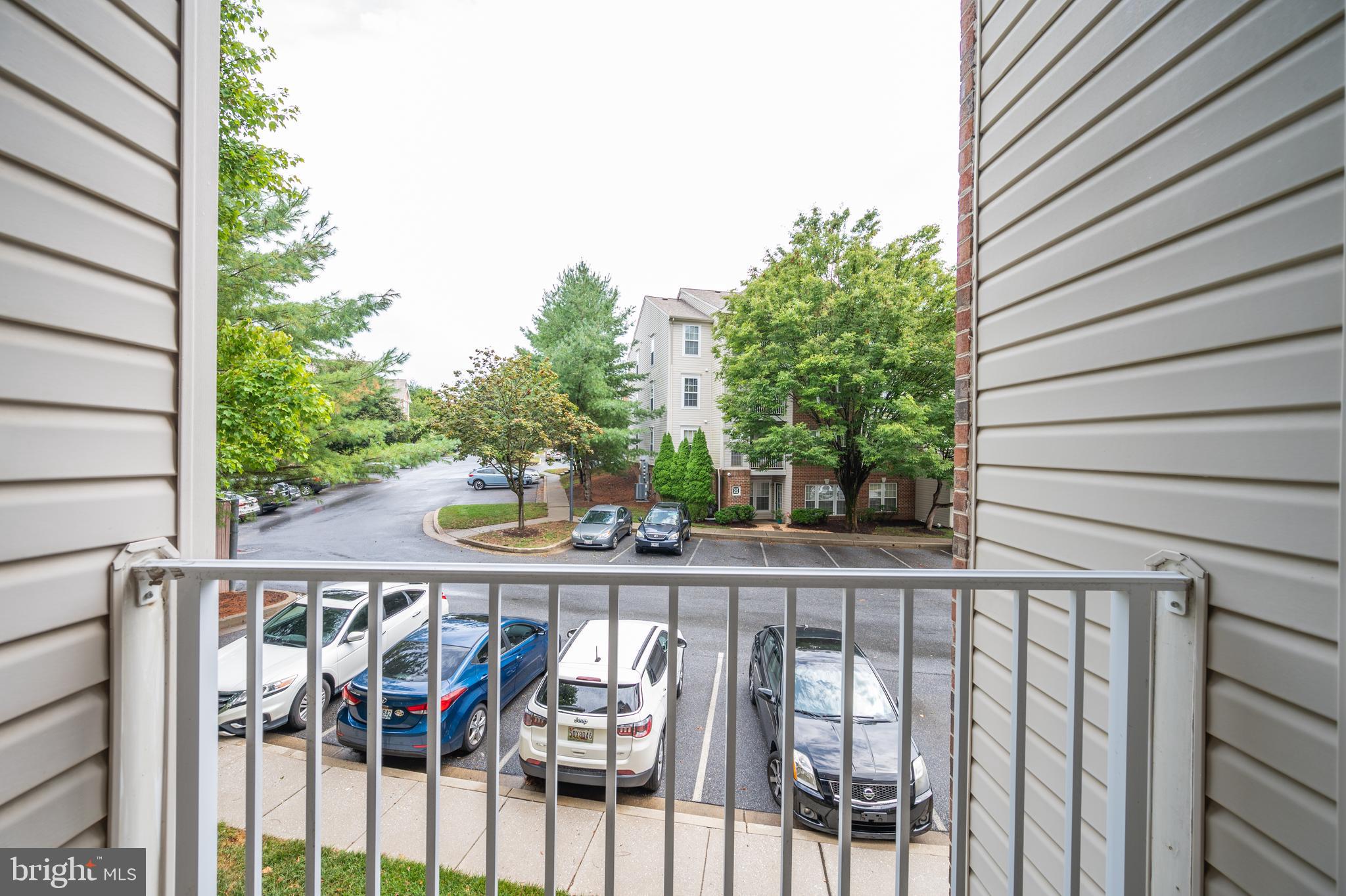 2046 Hunting Ridge Drive Owings Mills, MD 21117 - Photo 14 of 38