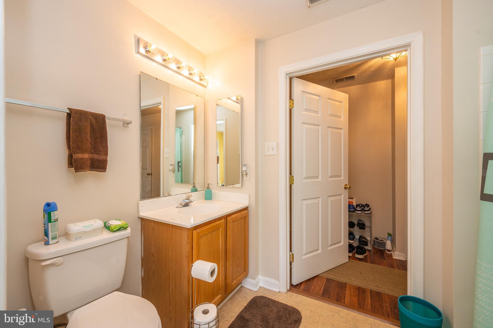 2046 Hunting Ridge Drive Owings Mills, MD 21117 - Photo 21 of 38