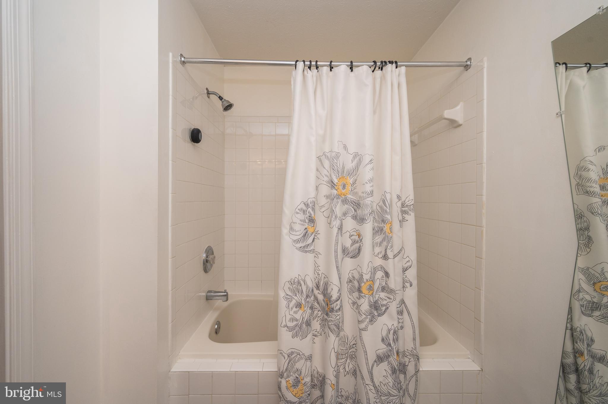 2046 Hunting Ridge Drive Owings Mills, MD 21117 - Photo 22 of 38