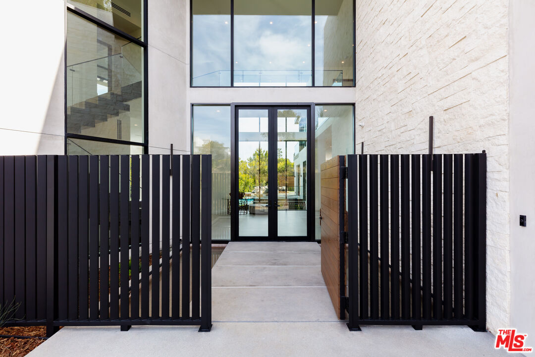 1523 Stradella Road Los Angeles, CA 90077 - Photo 14 of 54 a view of a black and white wall