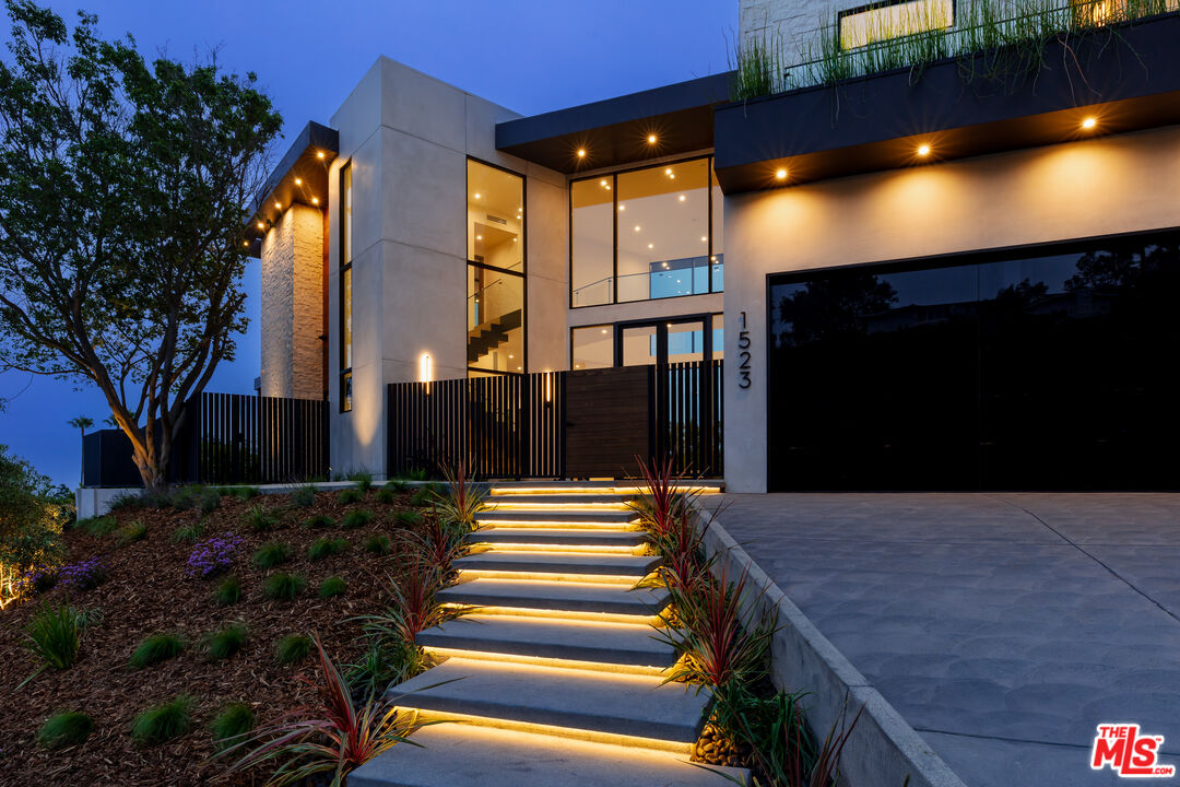 1523 Stradella Road Los Angeles, CA 90077 - Photo 2 of 54