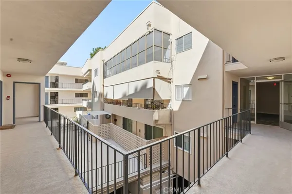 $650,000 | 5630 Ravenspur Drive, Unit 209, Rancho Palos Verdes, CA 90275