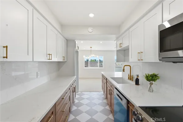 $650,000 | 5630 Ravenspur Drive, Unit 209, Rancho Palos Verdes, CA 90275