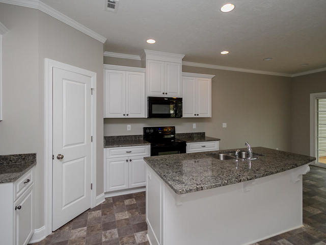 620 Aberdeen Circle Grovetown, GA 30813 - Photo 3 of 26