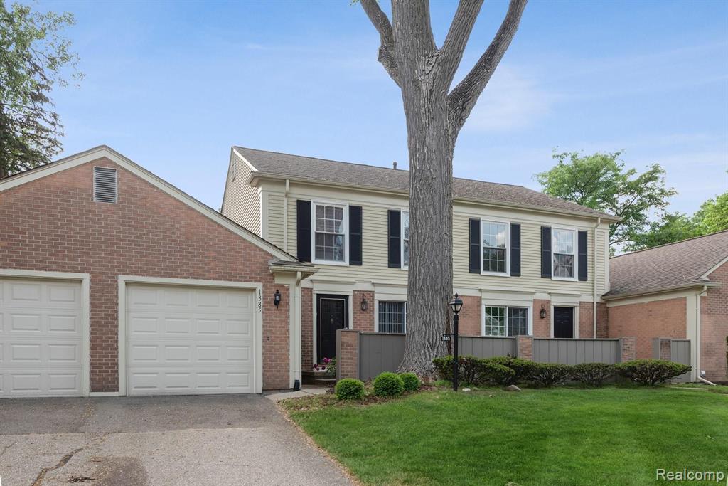 1385 Paddle Wheel Lane Rochester, MI 48306 - Photo 3 of 27