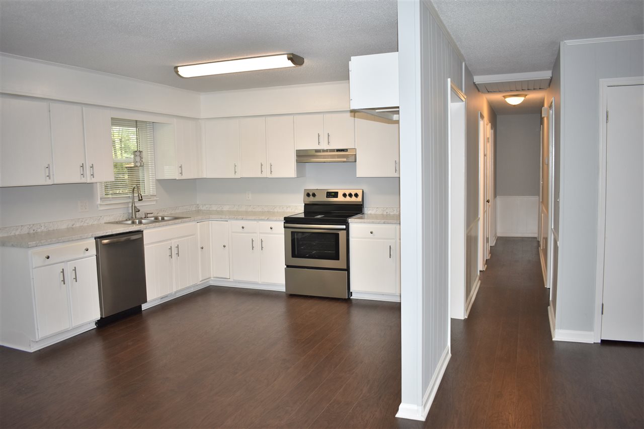 1132 Springdale Circle Boiling Springs, SC 29316 - Photo 7 of 23 Gallery Image 7