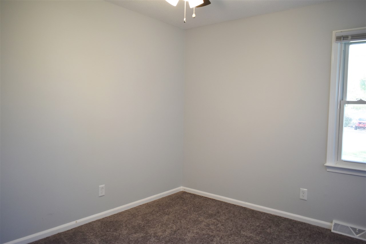 1132 Springdale Circle Boiling Springs, SC 29316 - Photo 9 of 23 Gallery Image 9