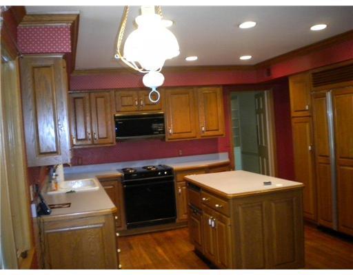 2384 Signal Hill Road Springfield, OH 45504 - Photo 2 of 9