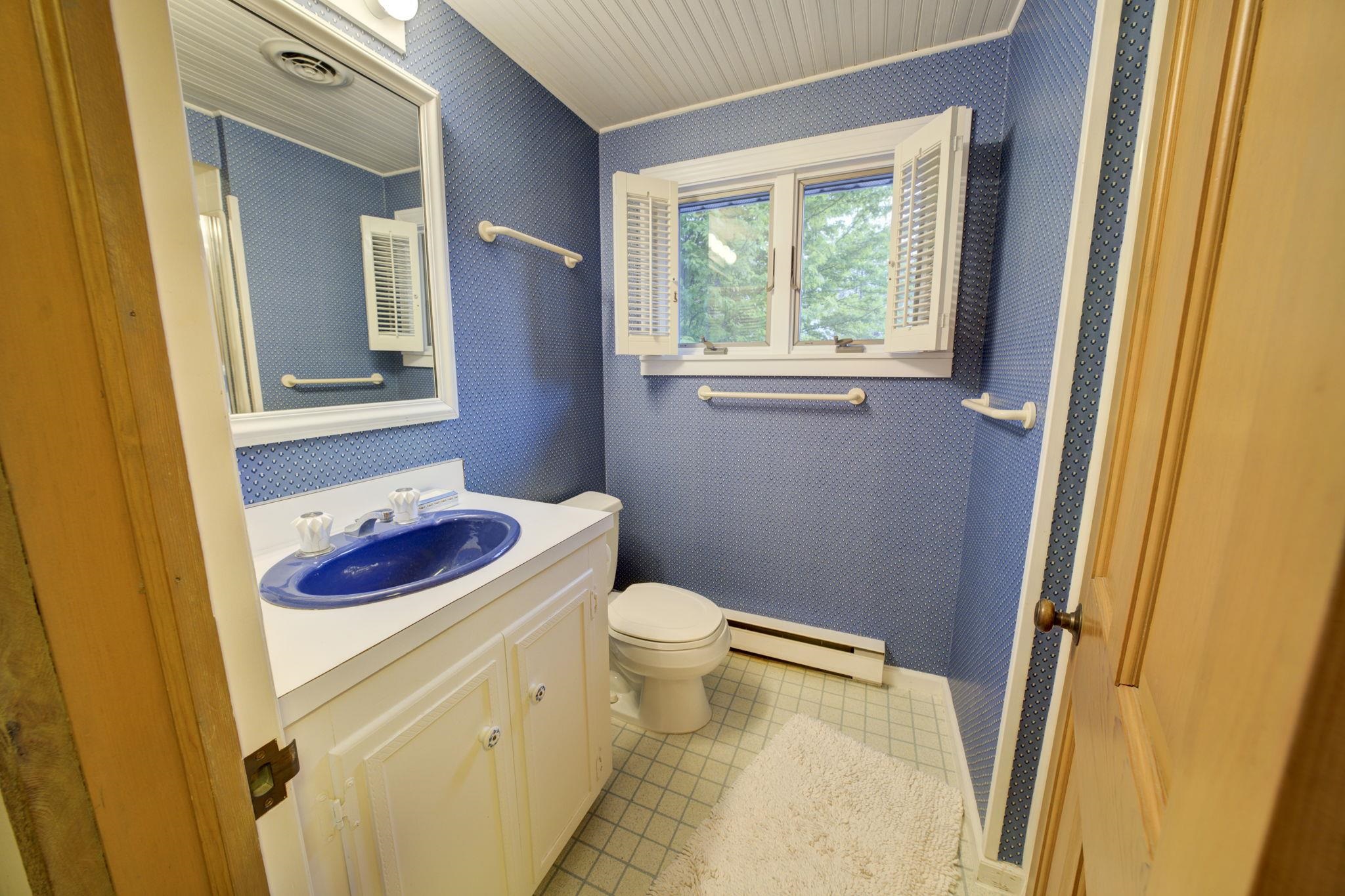 7620 South Dunns Farm Road Maple City, MI 49664 - Photo 29 of 62 Gallery Image 29