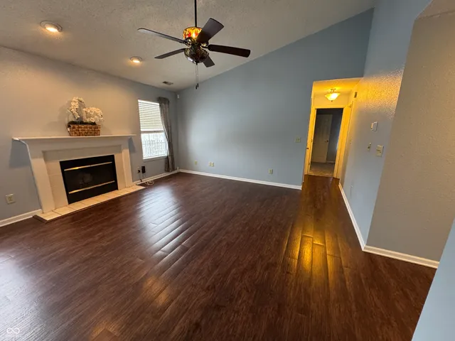 $1,695 | 4631 West Smith Valley Road, Greenwood, IN 46143