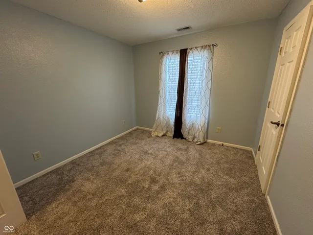 $1,695 | 4631 West Smith Valley Road, Greenwood, IN 46143