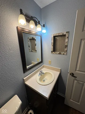 $1,695 | 4631 West Smith Valley Road, Greenwood, IN 46143