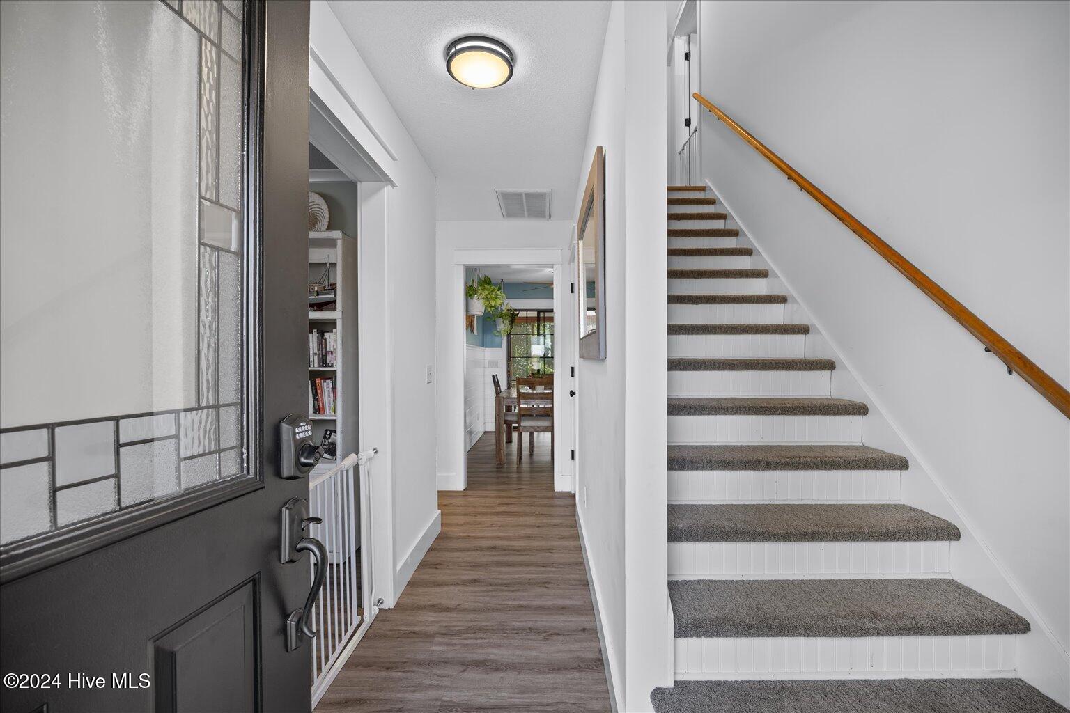 929 Arnold Road Wilmington, NC 28412 - Photo 3 of 40 16-IMG_5663