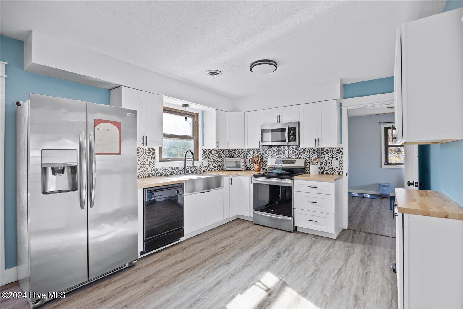 929 Arnold Road Wilmington, NC 28412 - Photo 10 of 40 22-IMG_5698