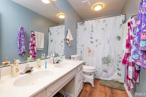 $294,900 | 2008 West Wilno Drive, Marion, IN 46952