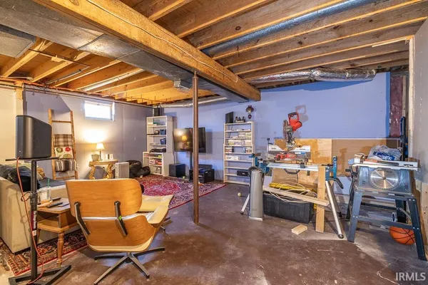 $315,000 | 2008 West Wilno Drive, Marion, IN 46952