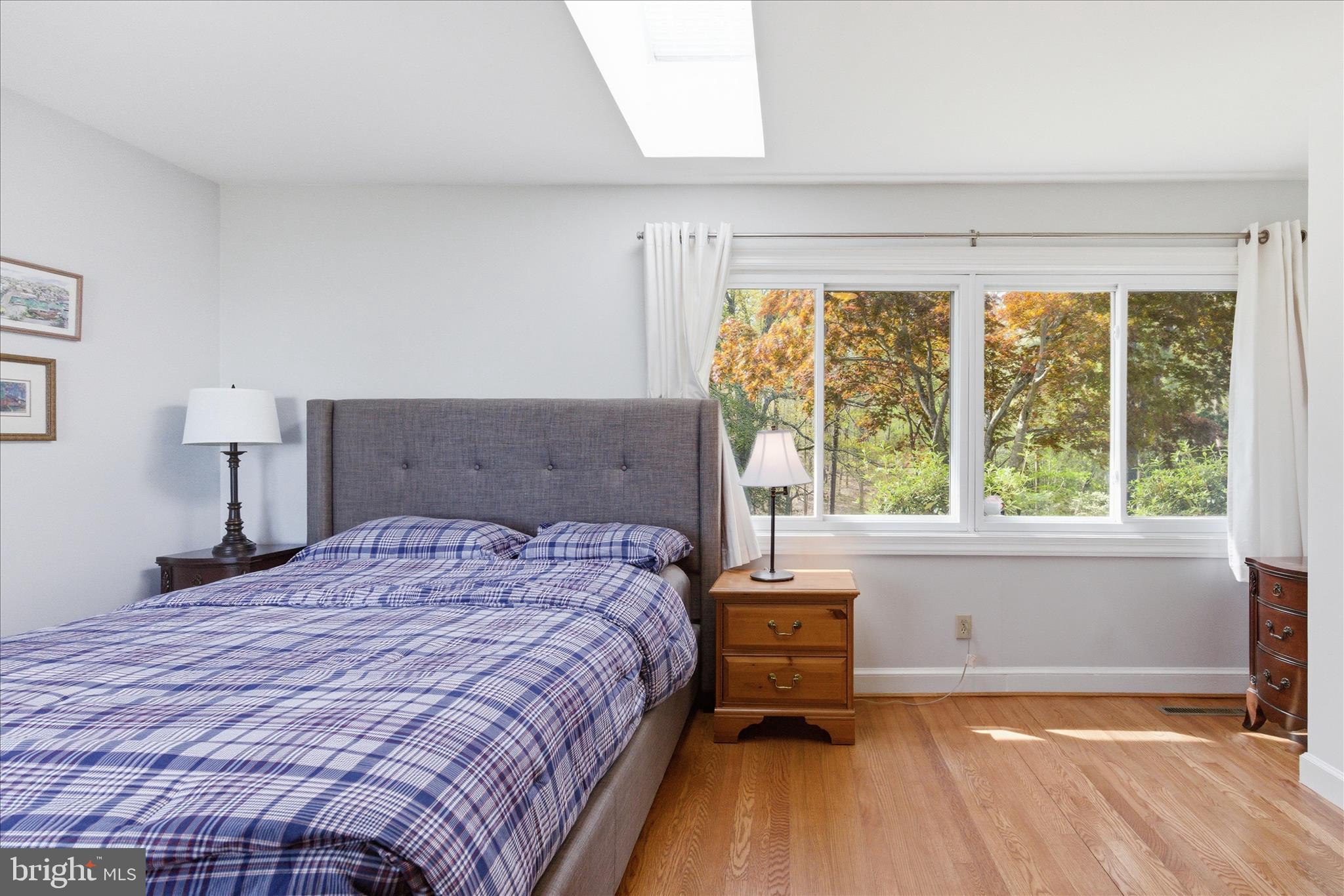 43732 Raspberry Lane Hollywood, MD 20636 - Photo 33 of 54 a bedroom with a bed and a window
