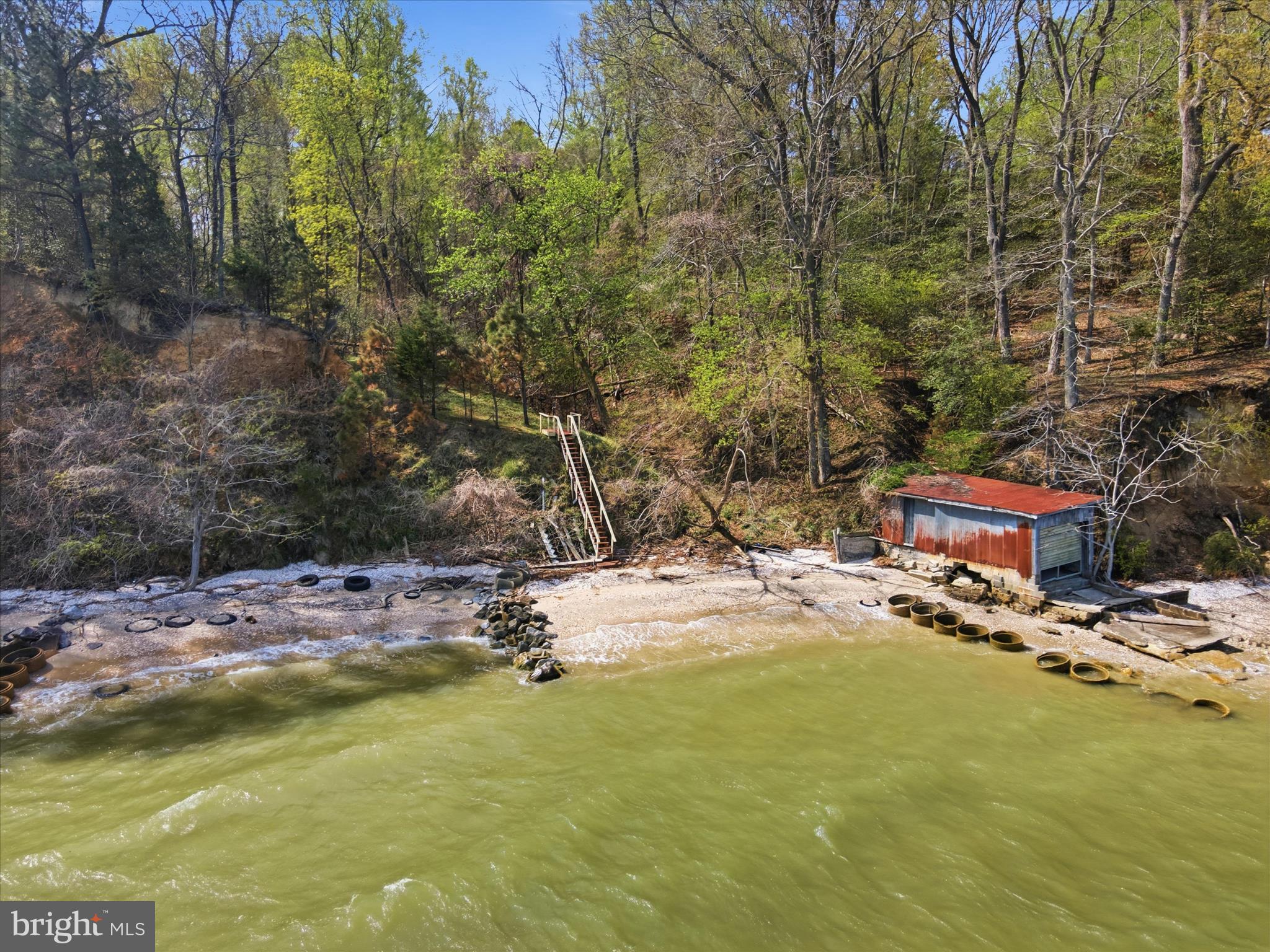 43732 Raspberry Lane Hollywood, MD 20636 - Photo 51 of 54 a swimming pool with outdoor seating and trees