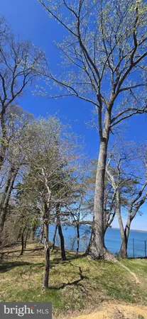 $623,000 | 43732 Raspberry Lane, Hollywood, MD 20636
