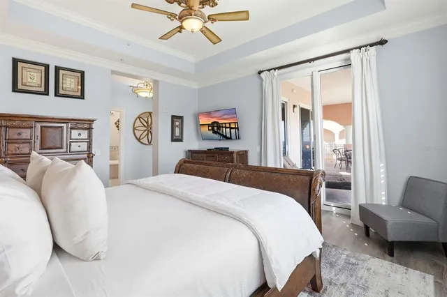 a view of walk in closet