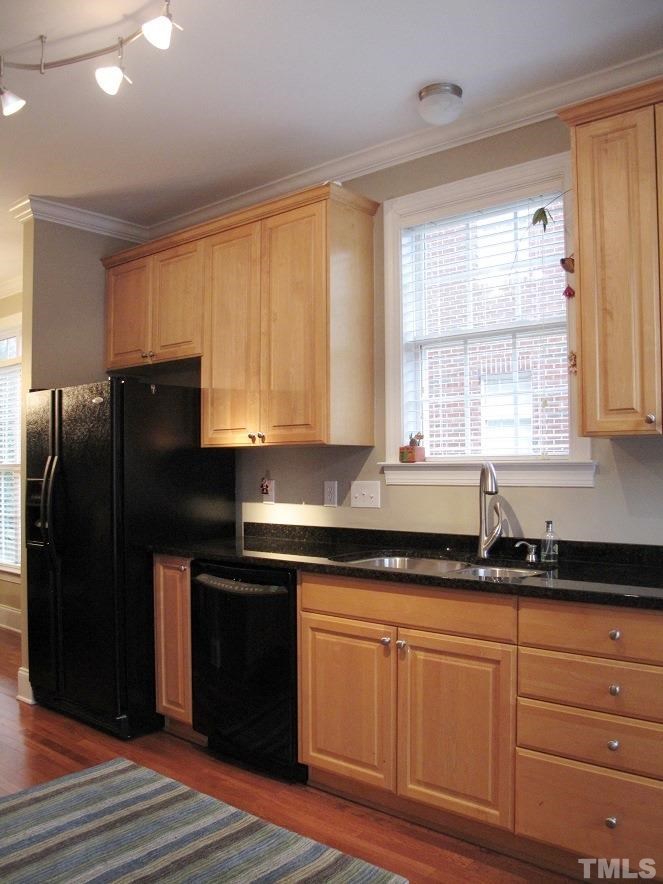 645 Highpark Lane Raleigh, NC 27608 - Photo 3 of 14
