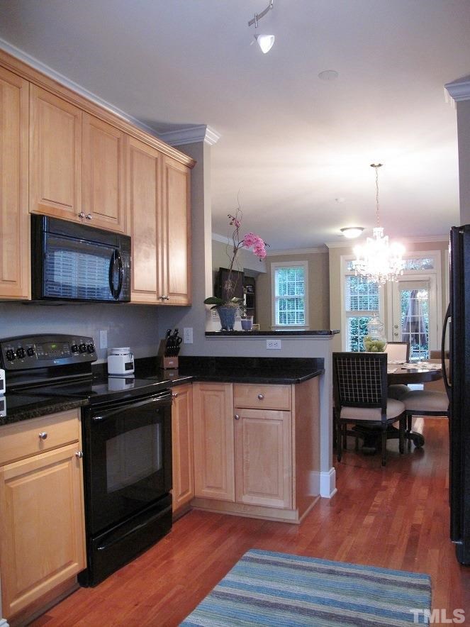 645 Highpark Lane Raleigh, NC 27608 - Photo 4 of 14
