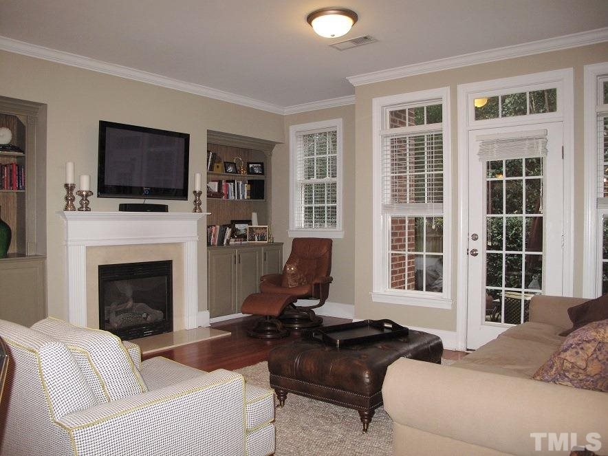 645 Highpark Lane Raleigh, NC 27608 - Photo 5 of 14