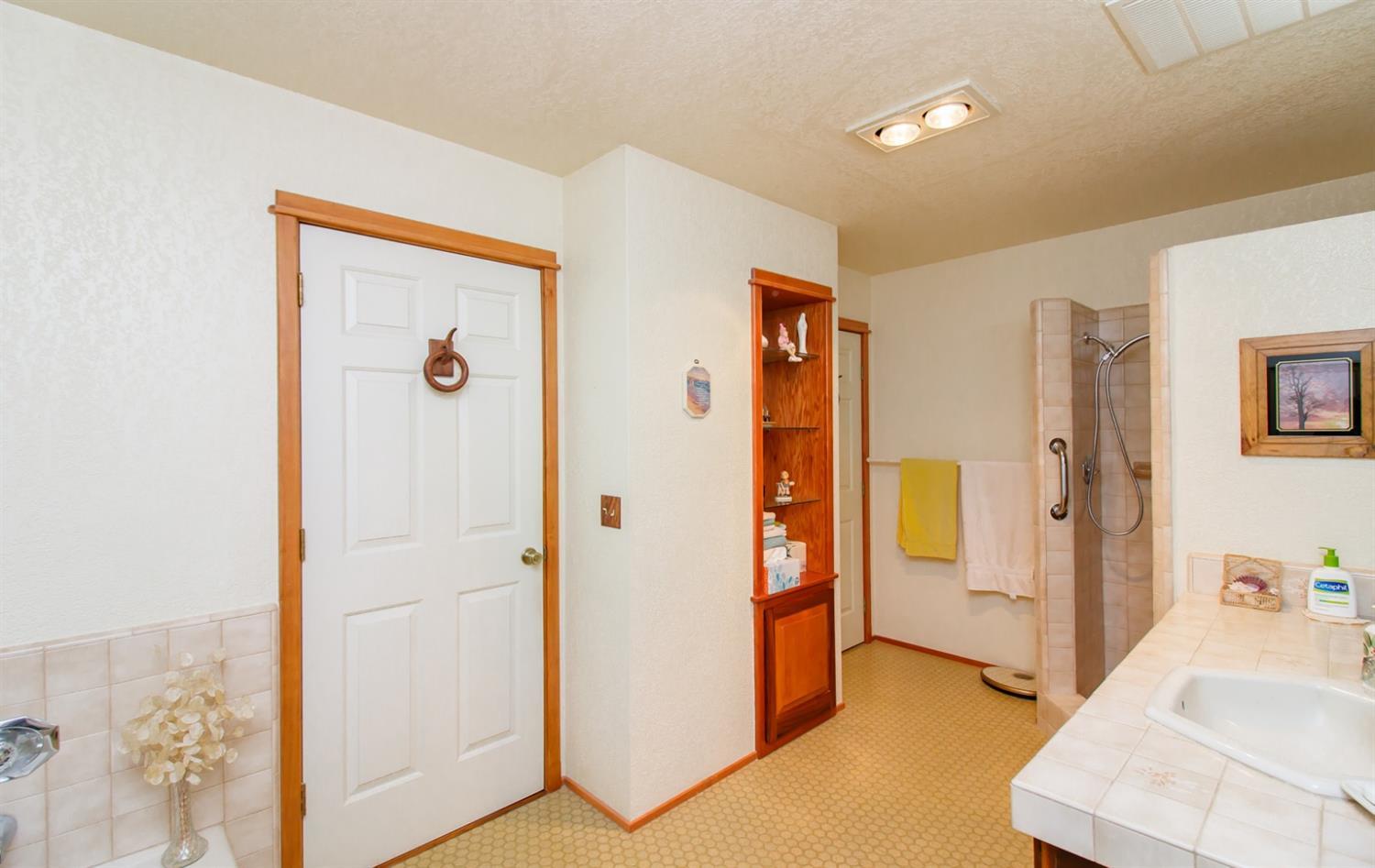 1122 Marcy Loop Road Grants Pass, OR 97527 - Photo 18 of 33 Additional Photo