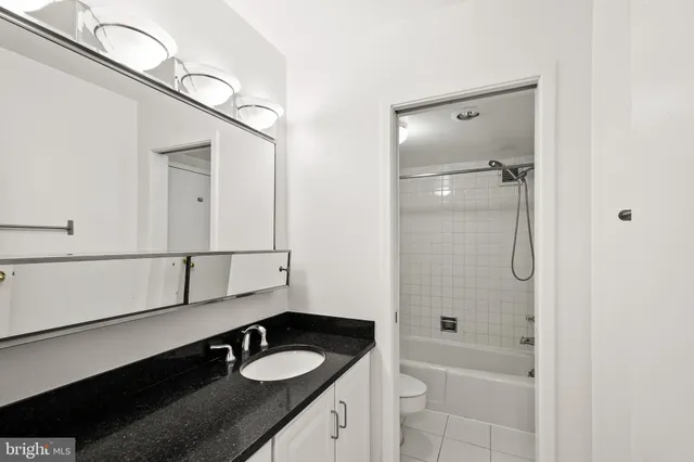 $1,850 | 4515 Willard Avenue, Unit 717, Chevy Chase, MD 20815