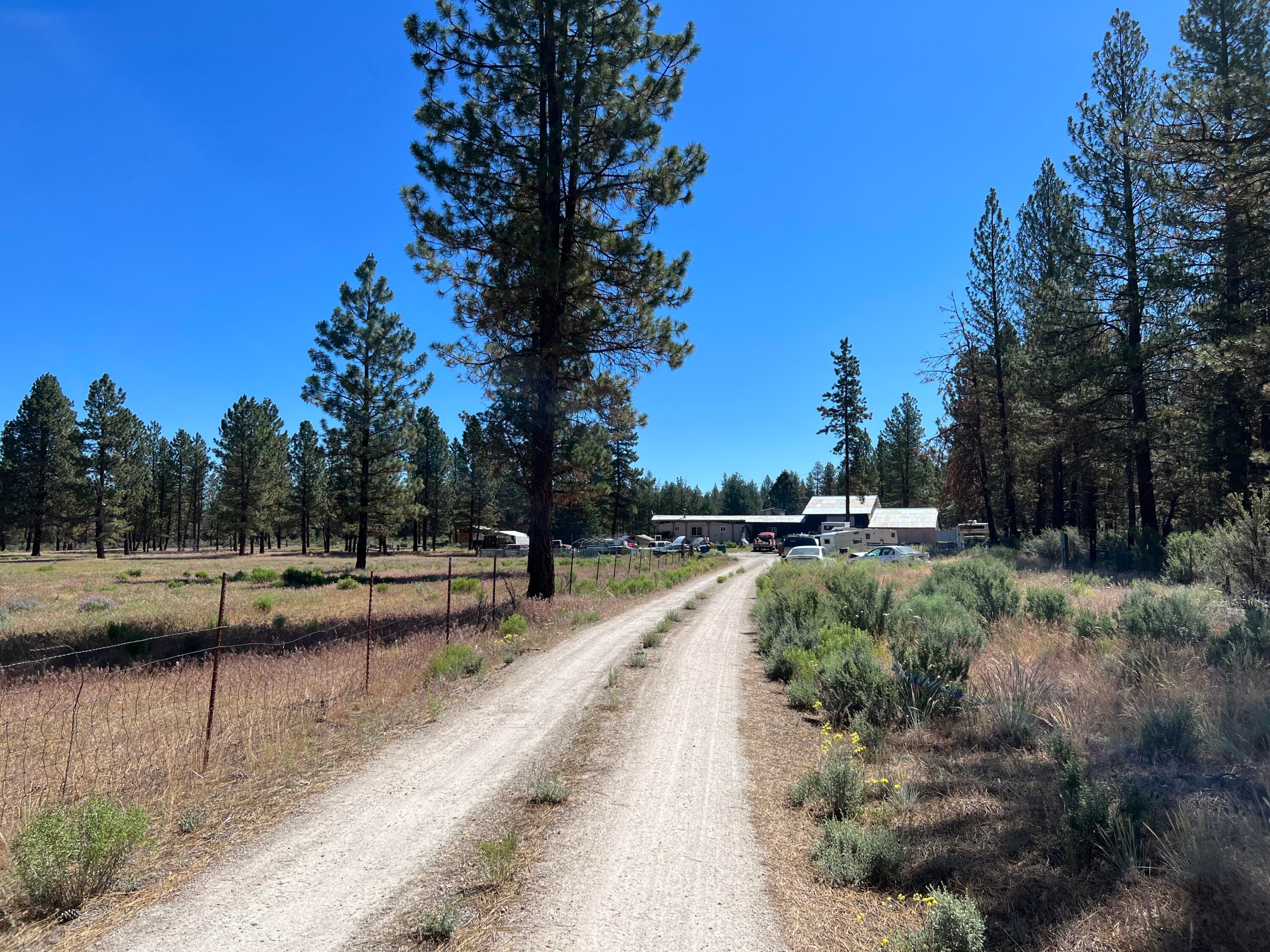 46612 Sycan Road Beatty, OR 97621 - Photo 3 of 16 IMG_0163