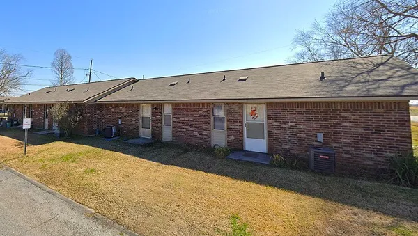a front view of house with yard