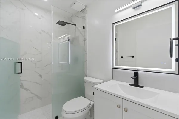 $3,900 | 164 Northwest 85th Court, Miami, FL 33126
