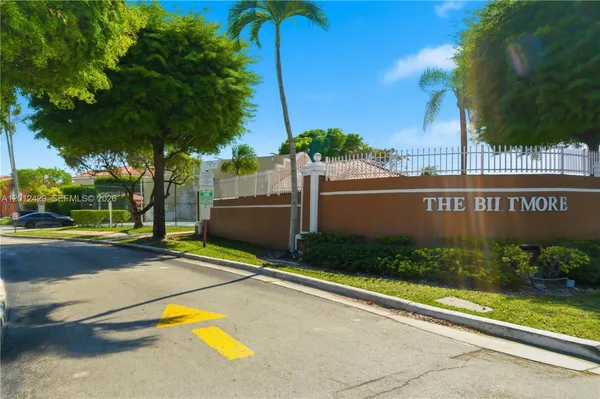 $3,900 | 164 Northwest 85th Court, Miami, FL 33126