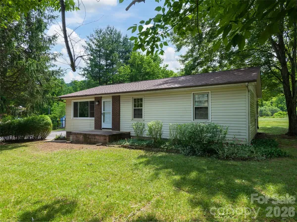 $255,000 | 25 Moody Road, Asheville, NC 28806