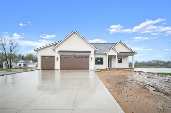 $640,000 | 4736 Lexem Drive, Hudsonville, MI 49426