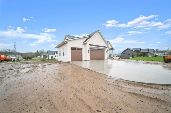 $639,999 | 4736 Lexem Drive, Hudsonville, MI 49426