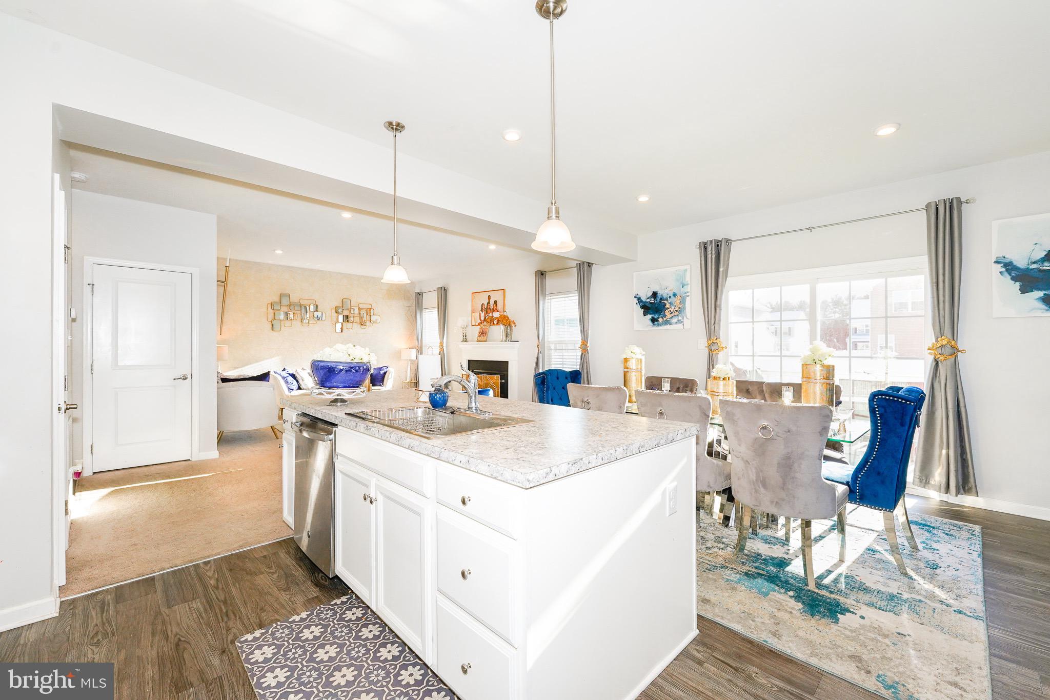 13 Circle Drive Sicklerville, NJ 08081 - Photo 11 of 42 Living/Dining Area