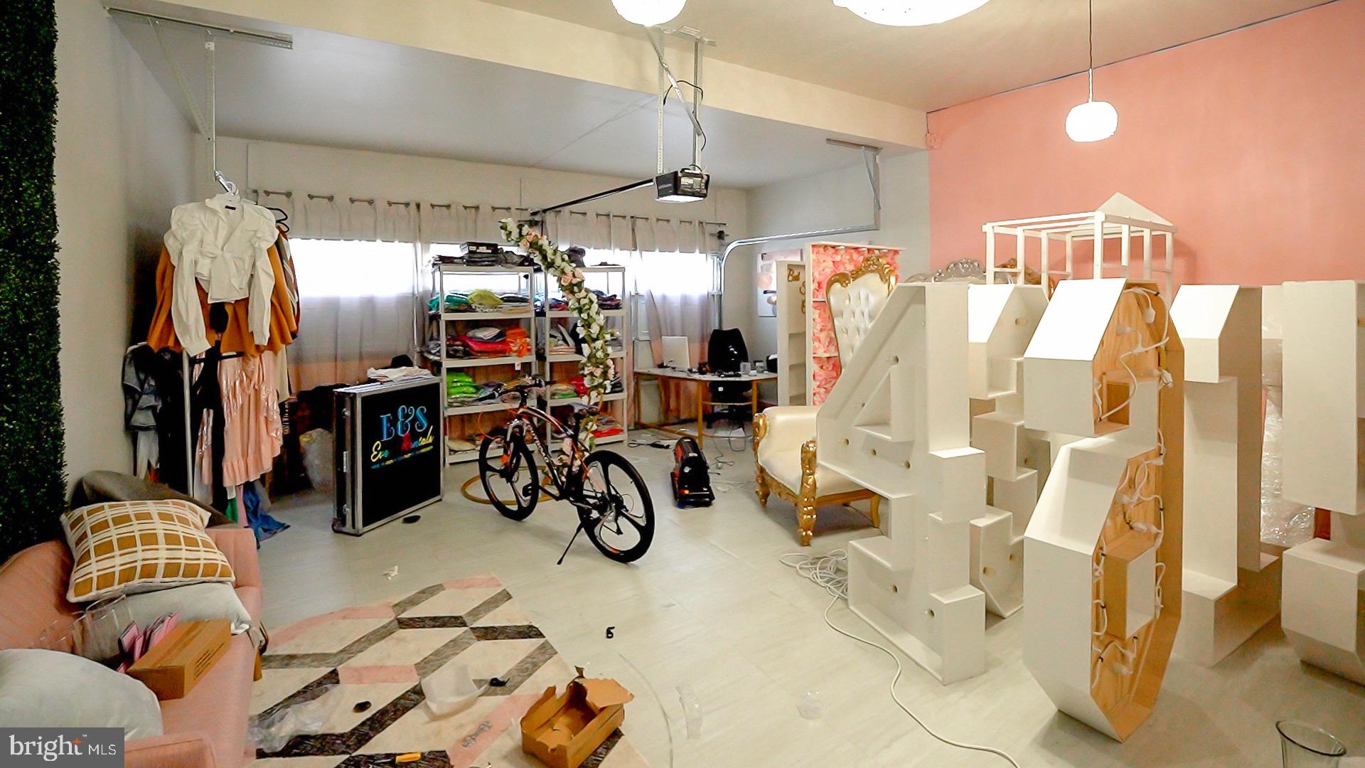 13 Circle Drive Sicklerville, NJ 08081 - Photo 35 of 42 Garage