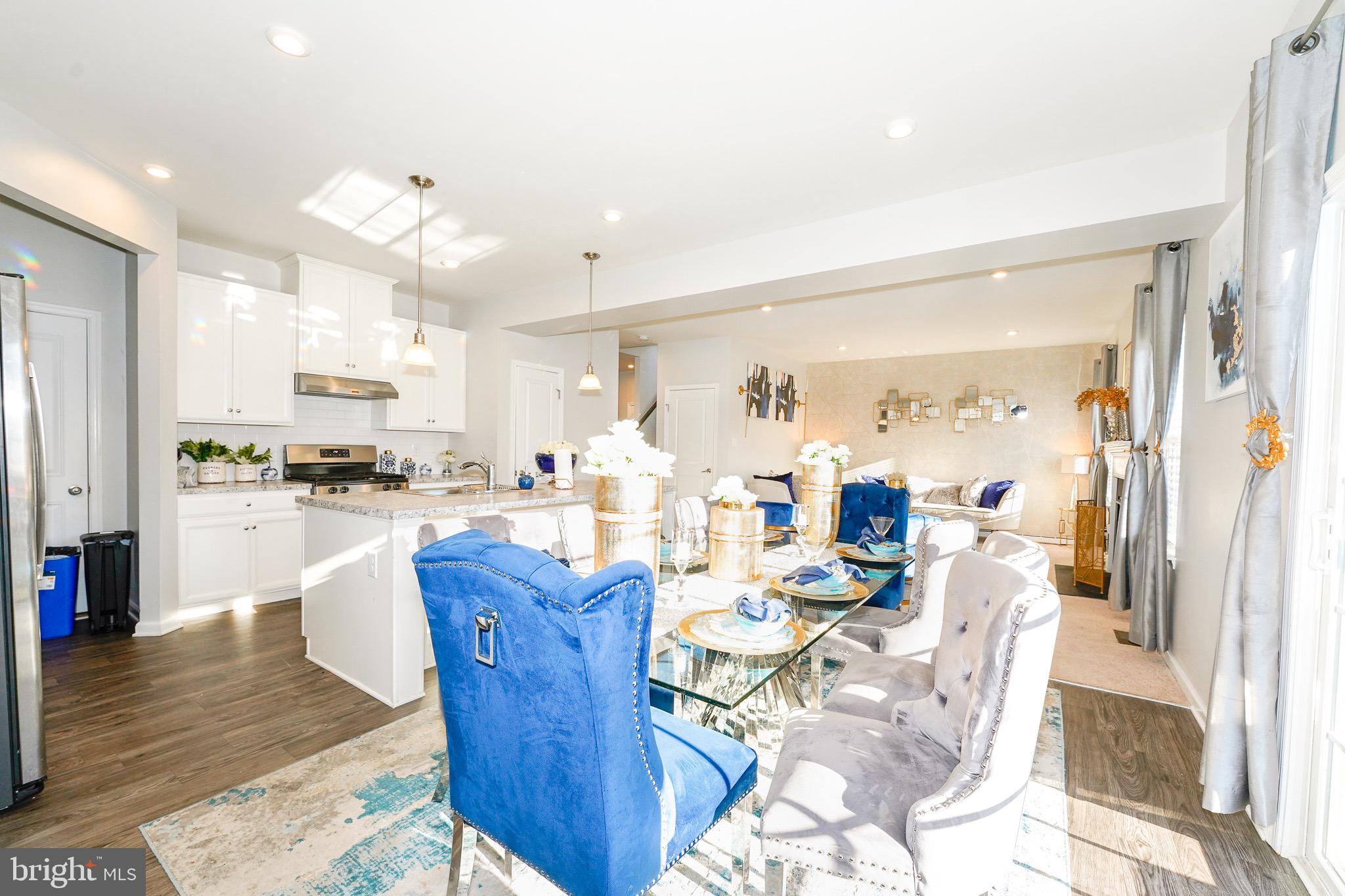 13 Circle Drive Sicklerville, NJ 08081 - Photo 10 of 42 Dining Area