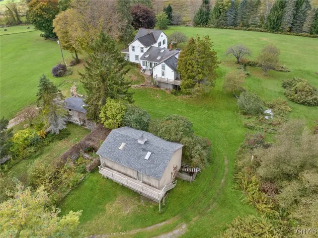 $879,000 | 217 Walters Way, Richfield, NY 13439