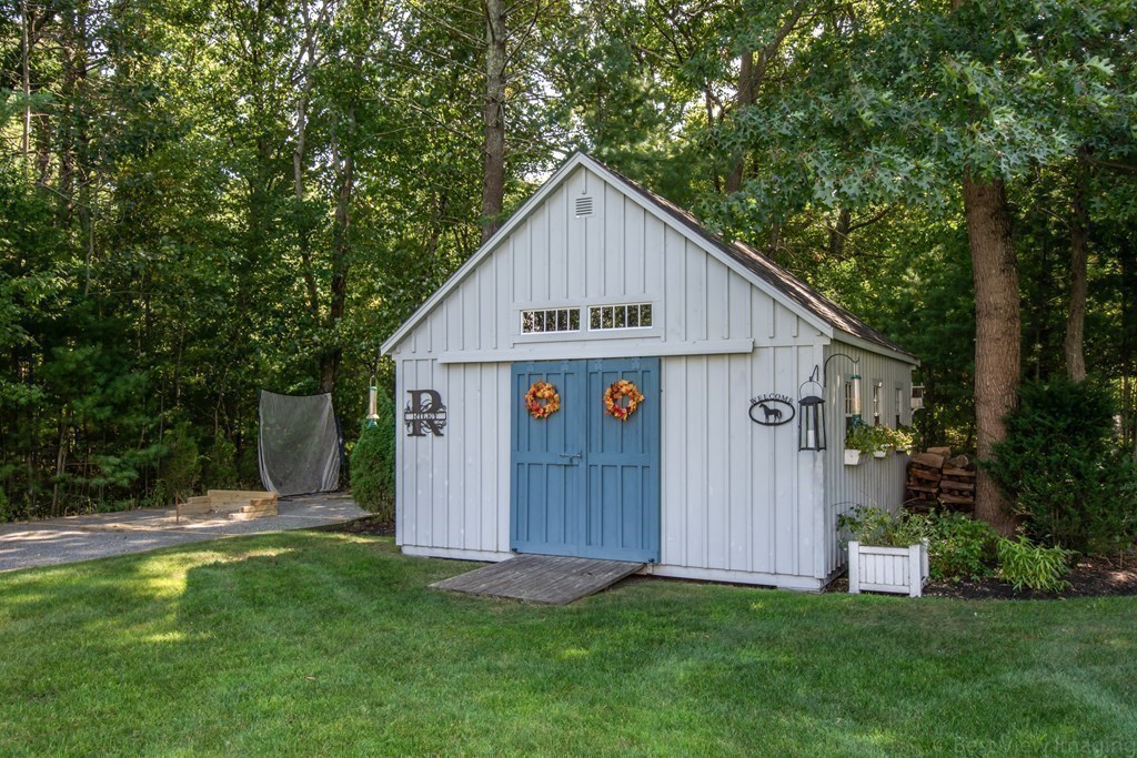 23 Riveredge Road Mansfield, MA 02048 - Photo 37 of 42 Gallery Image 37