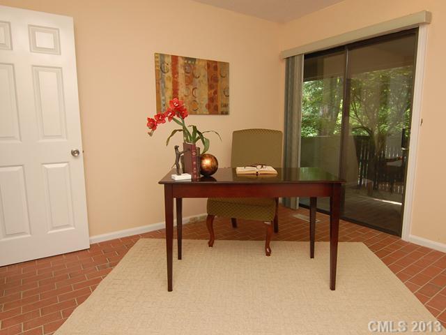 8 Cove Road Lake Wylie, SC 29710 - Photo 13 of 16 Gallery Image 13