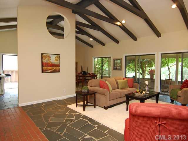 8 Cove Road Lake Wylie, SC 29710 - Photo 4 of 16 Gallery Image 4
