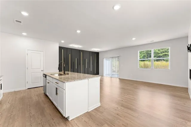 $1,950 | 59 Lumpkin Lane, Dawsonville, GA 30534