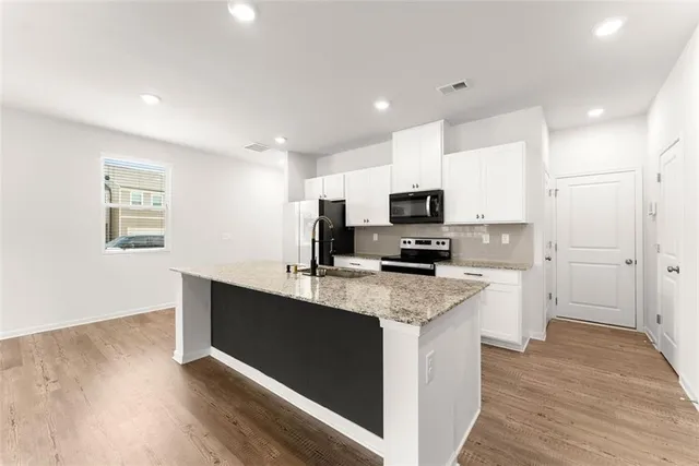 $1,950 | 59 Lumpkin Lane, Dawsonville, GA 30534